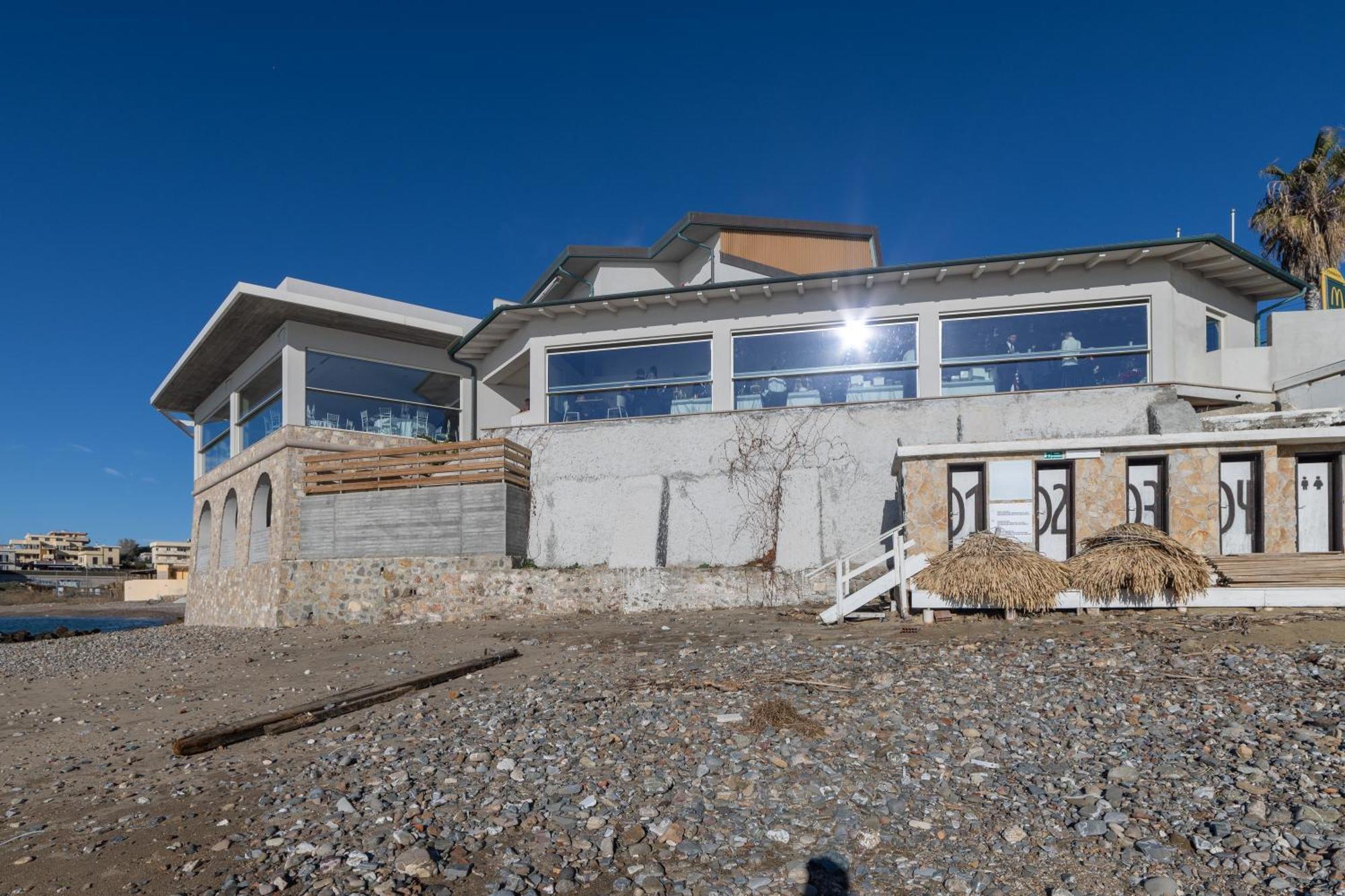 Le Suites Sul Mare Di Esterina Civitavecchia Esterno foto
