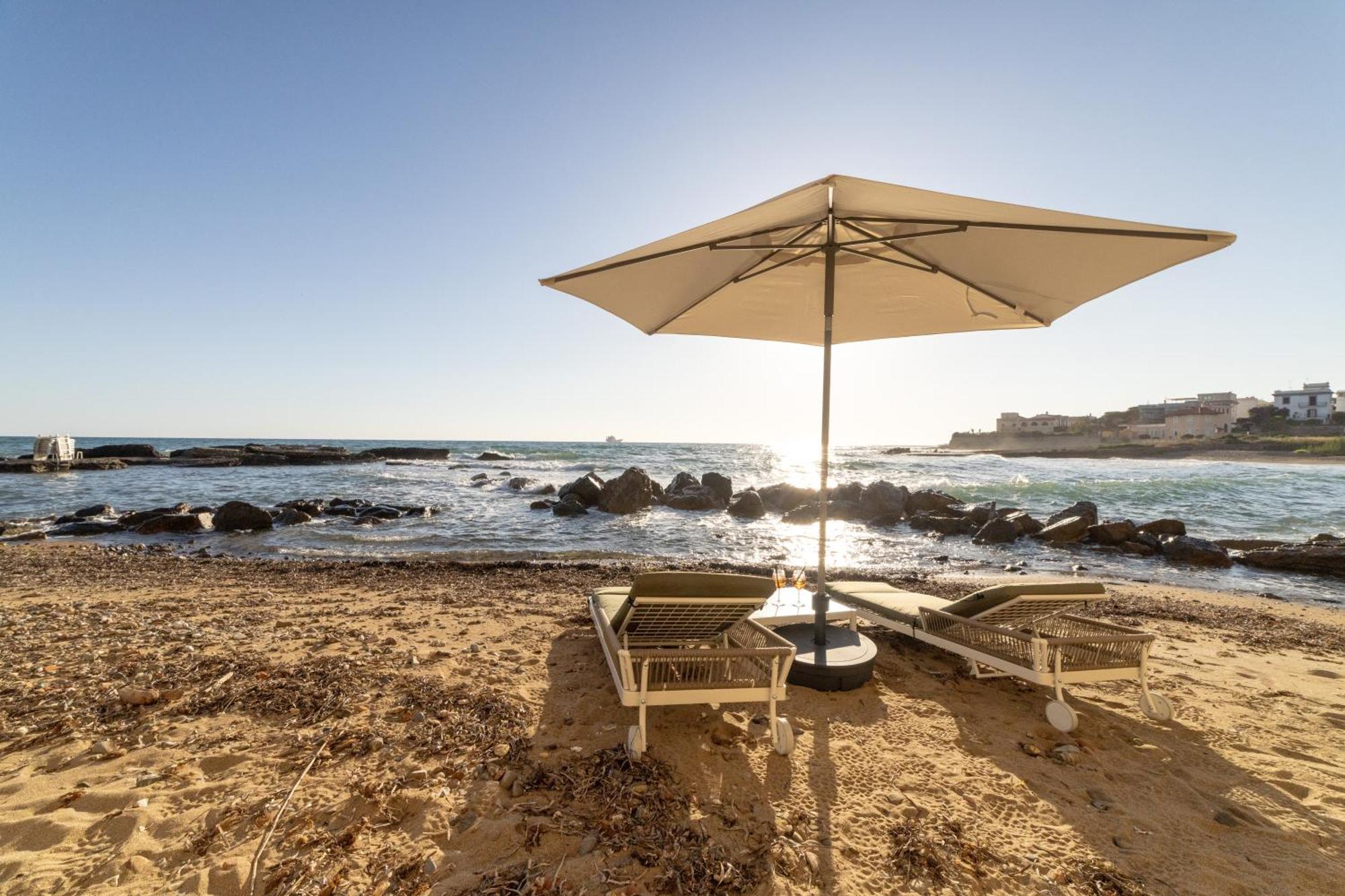 Le Suites Sul Mare Di Esterina Civitavecchia Esterno foto