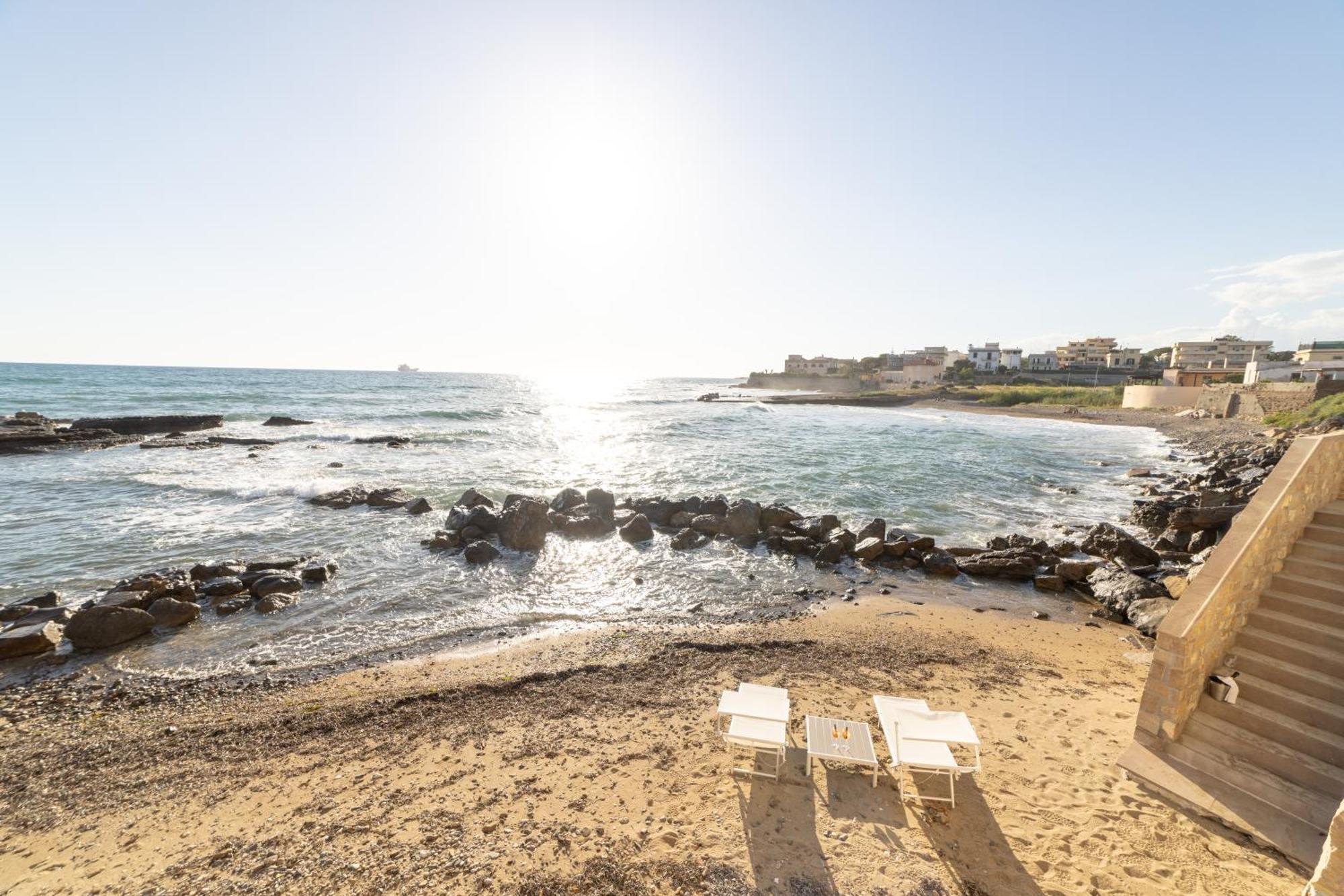 Le Suites Sul Mare Di Esterina Civitavecchia Esterno foto