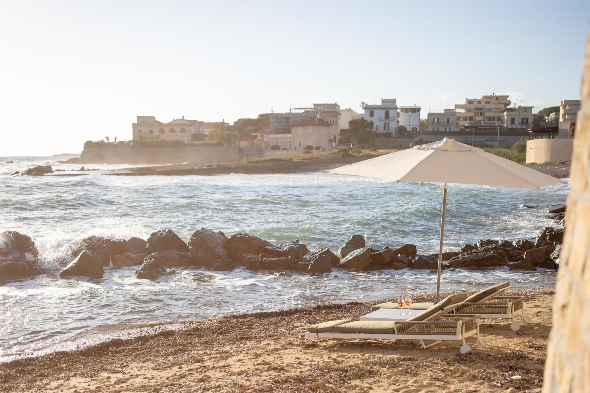 Le Suites Sul Mare Di Esterina Civitavecchia Esterno foto